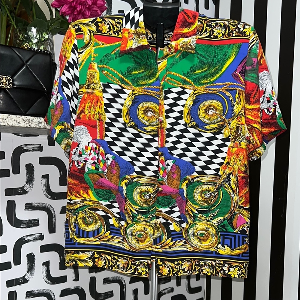 Vibrant Graphic Women's Shirt But Can be Unisex